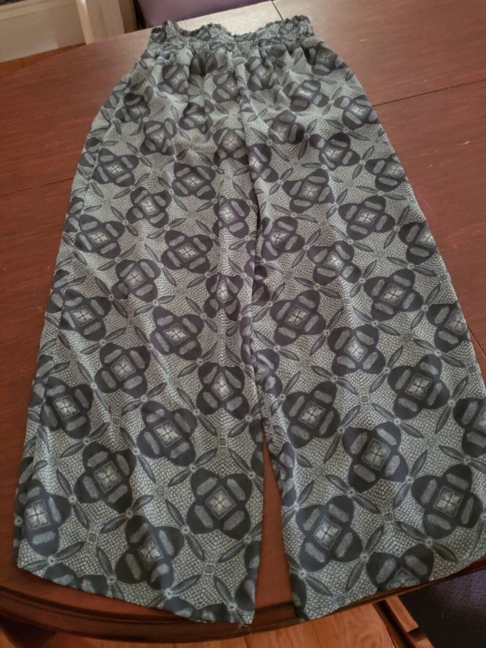 Split Front palazzo pants shorts Juniors XS - Picture 3 of 7